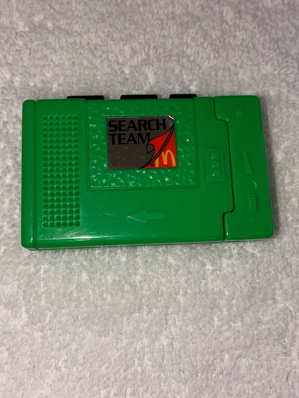 SEARCH TEAM CASSETTE PLAYER MAGNIFYING GLASS VNTG (1991) MCDONALDS TOY